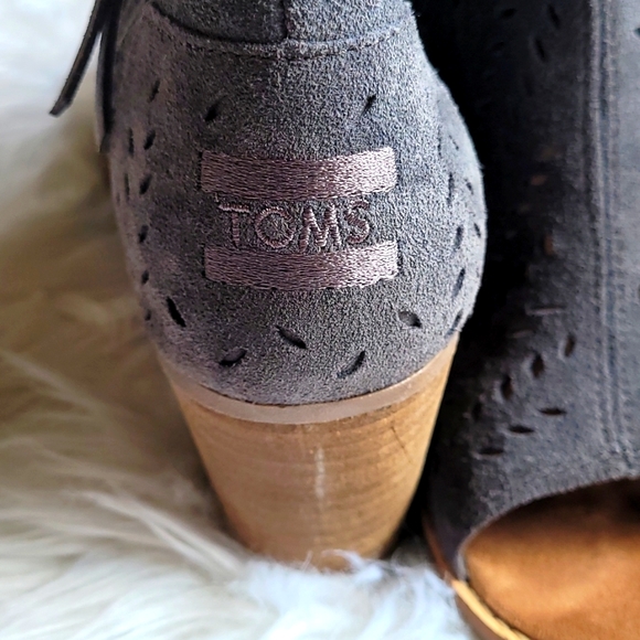 Toms Women Leaf Majorca Suede Peep Toe Ankle Heels Shoes Sandals sz 8.5 - Picture 5 of 10